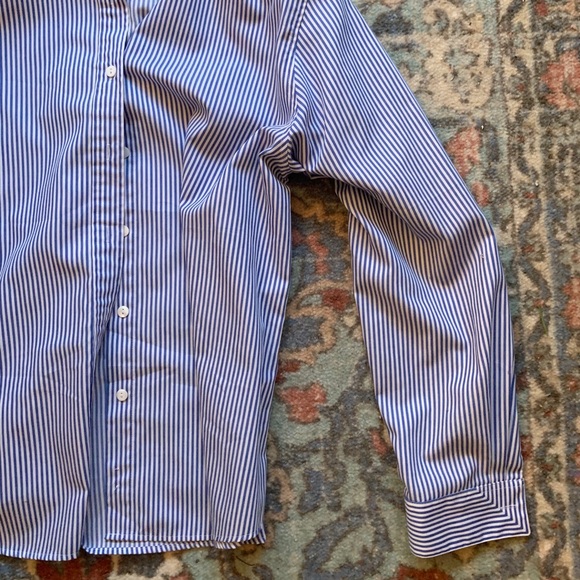 FoxCroft Button Down - Picture 2 of 4